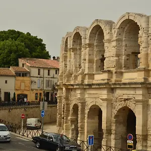 Villa La Pitchoun Des Arènes, Arles